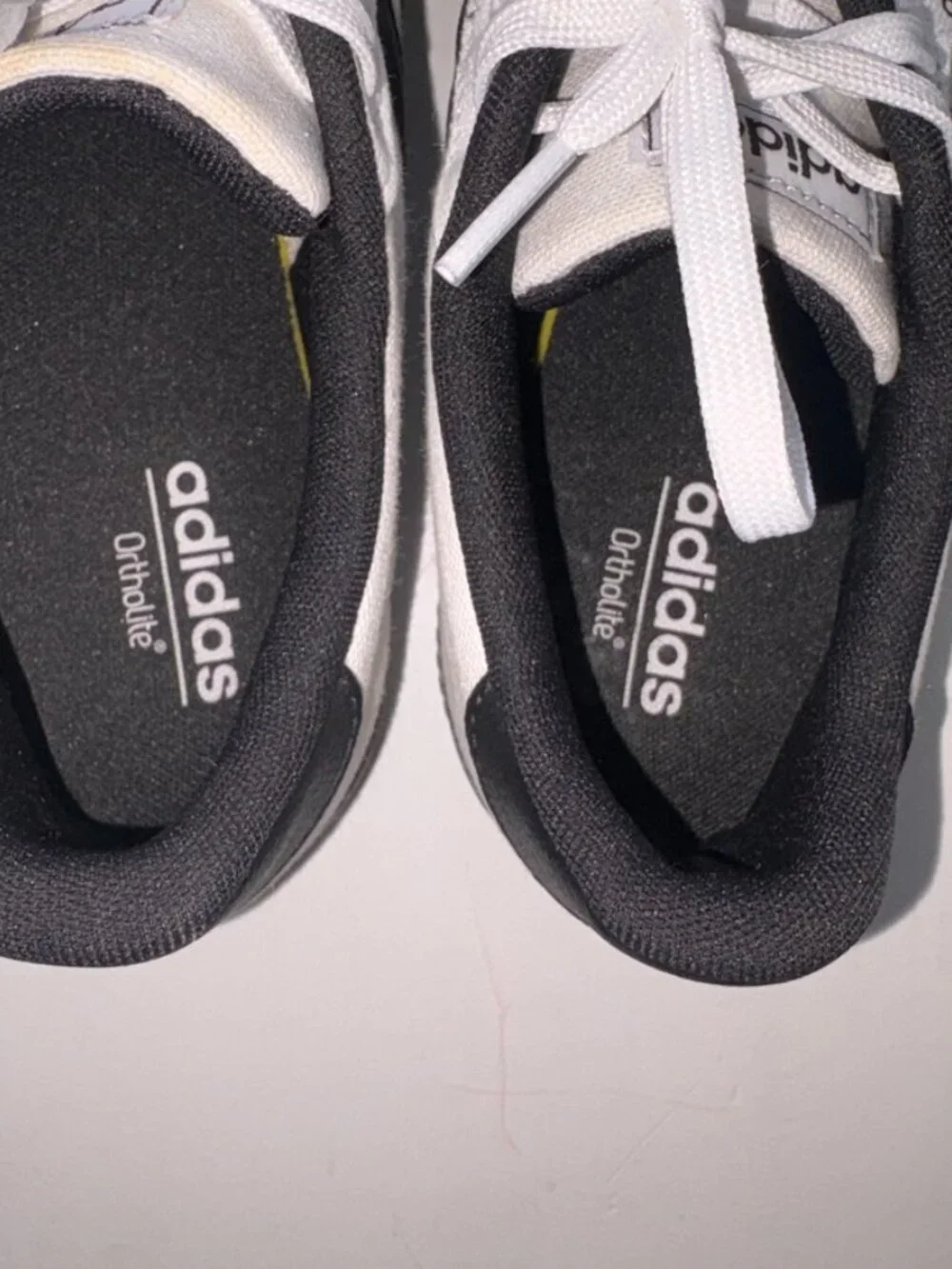 Men's Adidas Daily 3.0 'Translucent Outsole - Cloud White' Skating FW7049 sz. 11